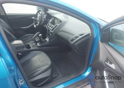 2013 Ford Focus Se z USA, uszkodzony, nr VIN 1FADP3F21DL242572